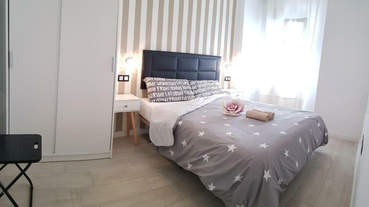 Apartamento Málaga Alcolea Exterior foto