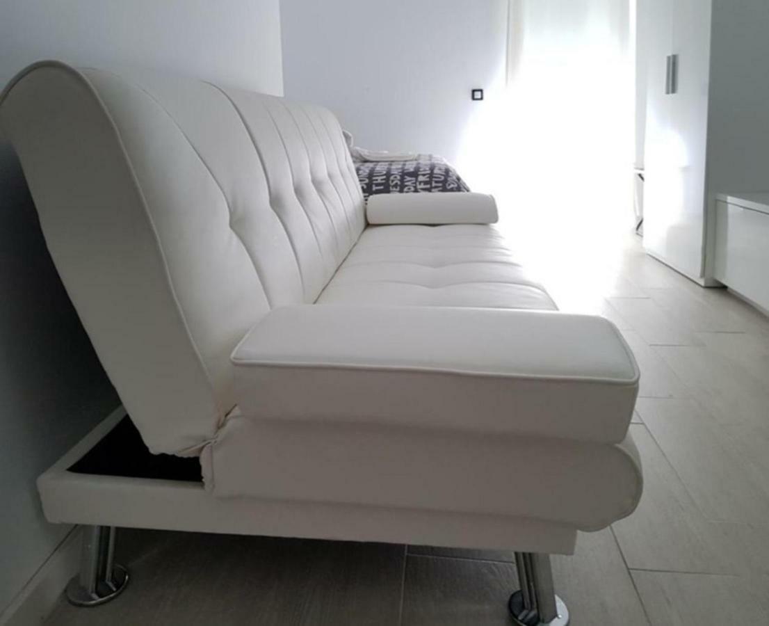 Apartamento Málaga Alcolea Exterior foto
