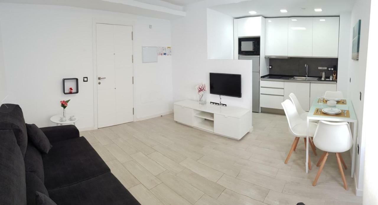 Apartamento Málaga Alcolea Exterior foto