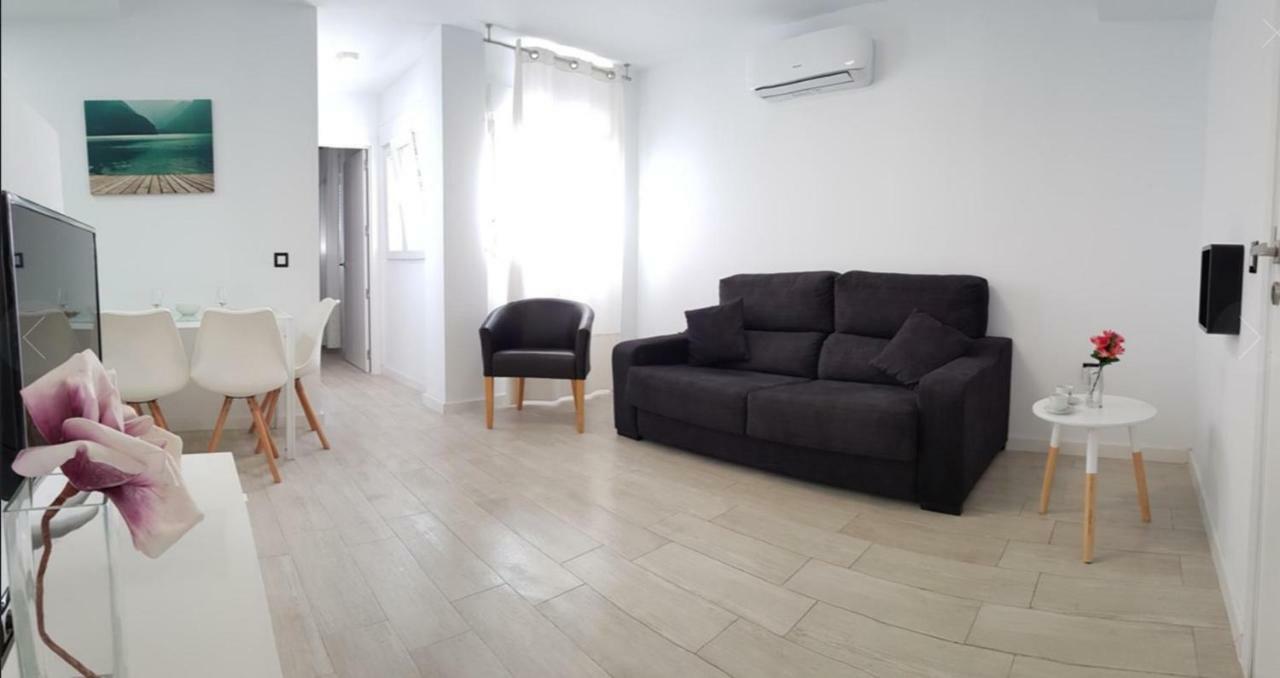 Apartamento Málaga Alcolea Exterior foto